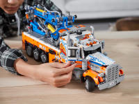LEGO set 42128-1 Heavy Duty Tow Truck - Image 10