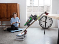 LEGO set 42129-1 4x4 Mercedes-Benz Zetros Trial Truck - Image 10