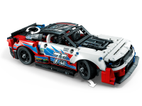 LEGO set 42153-1 NASCAR Next Gen Chevrolet Camaro ZL1 - Image 4