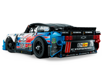 LEGO set 42153-1 NASCAR Next Gen Chevrolet Camaro ZL1 - Image 5