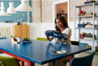 LEGO set 42154-1 2022 Ford GT - Image 10