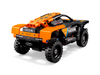 LEGO set 42166-1 NEOM McLaren Extreme E Race Car - Image 3