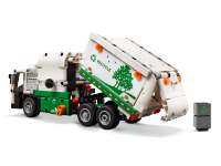 LEGO set 42167-1 Mack LR Electric Garbage Truck - Image 5