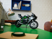 LEGO set 42170-1 Kawasaki Ninja H2 Motorcycle - Image 6