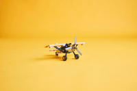 LEGO set 42198-1 Bush Plane - Image 8