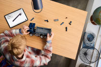 LEGO set 42203-1 Tipping Dump Truck - Image 3