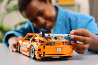 LEGO set 42204-1 Fast and Furious Toyota Supra MK4 - Image 3