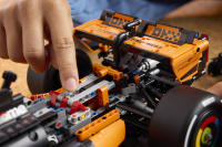 LEGO set 42228-1 McLaren MCL39 F1 Car - Image 4