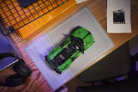 LEGO set 42241-1 Green Bugatti Chiron Pur Sport Hypercar - Image 3
