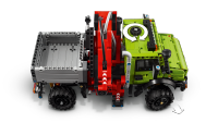 LEGO set 42242-1 Mercedes-Benz Unimog U 5023 with Crane - Image 9