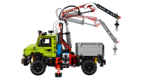 LEGO set 42242-1 Mercedes-Benz Unimog U 5023 with Crane - Image 10
