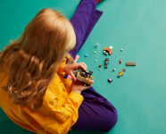 LEGO set 42606-1 Mobile Bakery Food Cart - Image 8