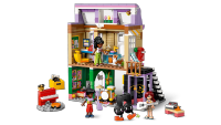 LEGO set 42653-1 Music Store & Apartment - Image 4