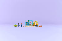 LEGO set 42680-1 Heartlake City Convenience Store - Image 4