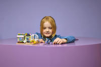 LEGO set 42693-1 Creative Flower Shop - Image 4