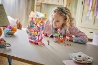 LEGO set 42700-1 Candy & Cupcake Ferris Wheel - Image 4