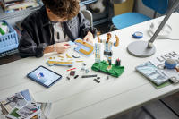 LEGO set 43015-1 Lionel Messi – Football Legend - Image 6