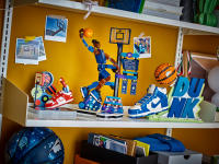 LEGO set 43021-1 Nike Dunk Trickshot - Image 3