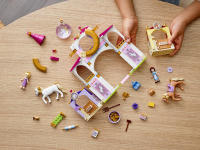 LEGO set 43195-1 Belle and Rapunzel's Royal Stables - Image 12