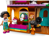 LEGO set 43202-1 The Madrigal House - Image 11