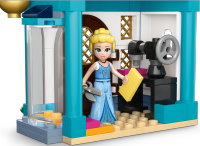 LEGO set 43246-1 Princess Market Adventure - Image 8