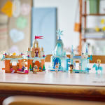 LEGO set 43278-1 Mini Arendelle Castle & Elsa's Ice Palace - Image 11