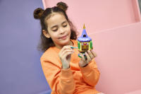 LEGO set 43294-1 Rapunzel's Mini Tower - Image 4