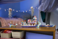 LEGO set 43299-1 Ariel's Royal Wedding Boat - Image 4
