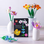 LEGO set 5008877-1 Botanical Almanac: A Field Guide to Brick-Built Blooms - Image 7