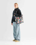 LEGO set 5009281-1 Herschel Retreat Tote - Garden Floral - Image 4