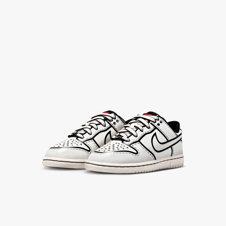 LEGO set 5009951-1 Nike Dunk Low x LEGO Collection – Little Kids Shoes - Image 1