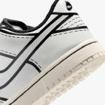 LEGO set 5009951-1 Nike Dunk Low x LEGO Collection – Little Kids Shoes - Image 7
