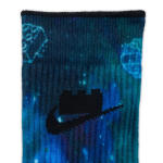LEGO set 5010034-1 Nike x LEGO Collection Everyday Essentials Crew Socks - Image 4