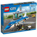 LEGO set 60104-1 Airport Passenger Terminal - Image 2