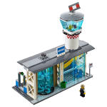 LEGO set 60104-1 Airport Passenger Terminal - Image 5