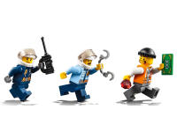 LEGO set 60137-1 Tow Truck Trouble - Image 8