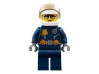 LEGO set 60139-1 Mobile Command Center - Image 11