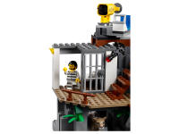 LEGO set 60174-1 Mountain Police Headquarters - Image 12