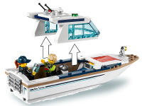 LEGO set 60221-1 Diving Yacht - Image 4