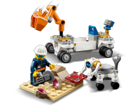 LEGO set 60228-1 Deep Space Rocket and Launch Control - Image 12