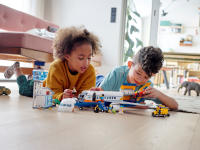 LEGO set 60262-1 Passenger Airplane - Image 5