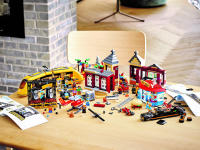 LEGO set 60271-1 Main Square - Image 24