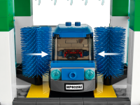 LEGO set 60292-1 Town Center - Image 14