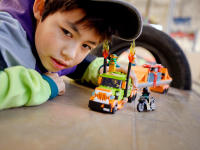 LEGO set 60294-1 Stunt Show Truck - Image 5