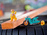 LEGO set 60310-1 Chicken Stunt Bike - Image 7