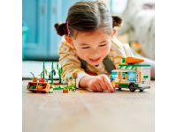 LEGO set 60345-1 Farmers Market Van - Image 9