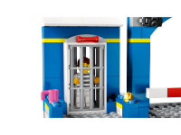 LEGO set 60370-1 Police Station Chase - Image 5
