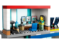 LEGO set 60371-1 Emergency Vehicles HQ - Image 9