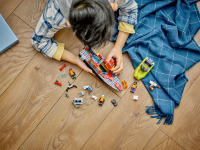 LEGO set 60373-1 Fire Rescue Boat - Image 9