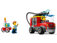LEGO set 60375-1 Fire Station and Fire Truck - Image 4